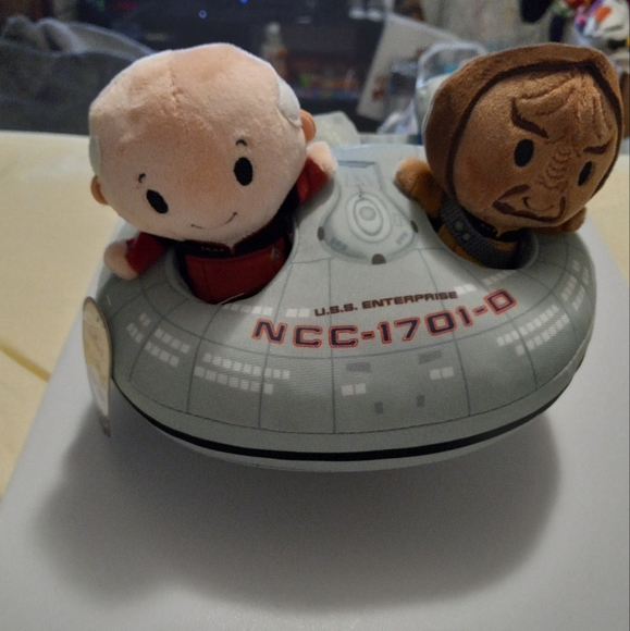 Hallmark Other - HALLMARK ITTY BITTY PICARD & WOLF  USS ENTERPRISE STAR TREK NEXT GENERATION NWT